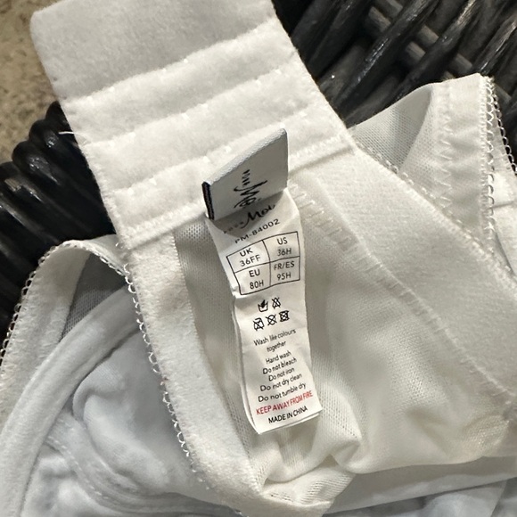 Pour Moi Elegant White Lace Bra - Picture 5 of 6